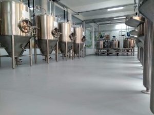 Piso epoxi: Por que escolher a Polipiso como parceira da sua operação industrial agricola